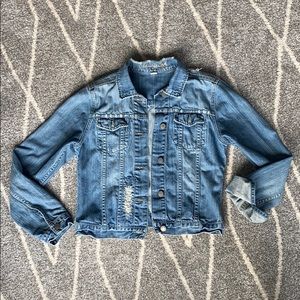 American Eagle Outfitters Distressed Jean Jacket